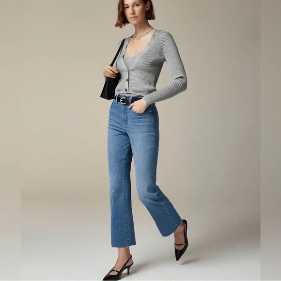 J.CREW CURVY KICK OUT JEANS SIZE 30 - Picture 1 of 6
